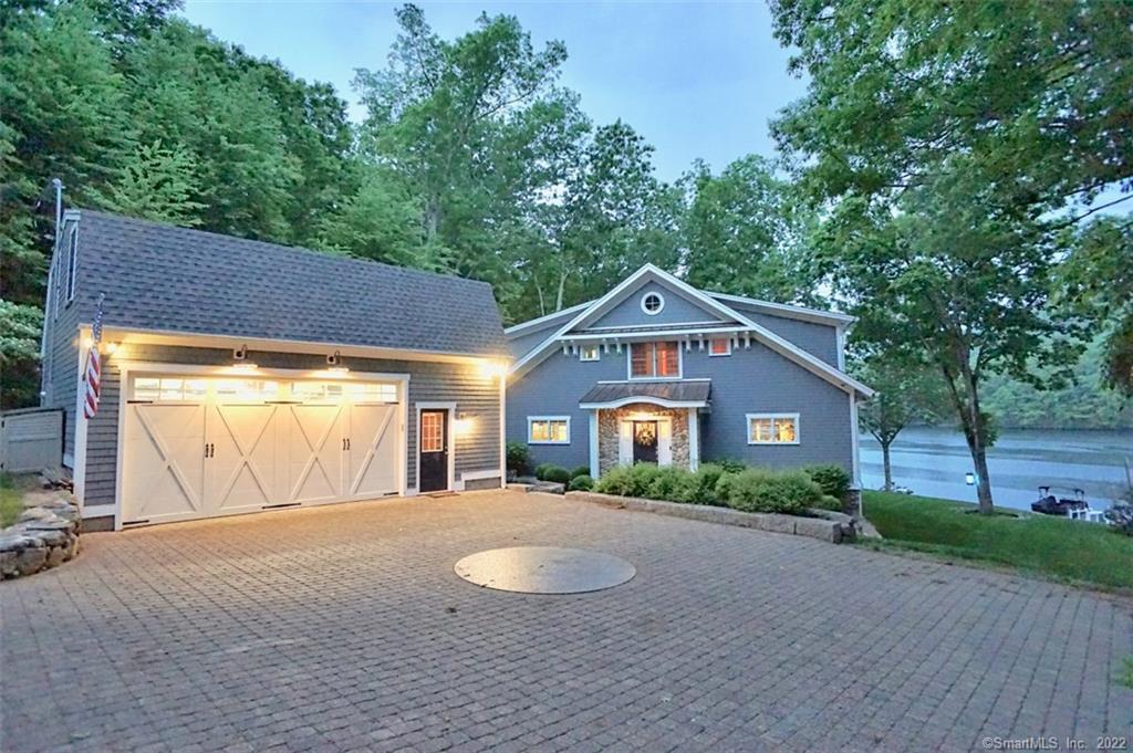 Welcome to the lake!