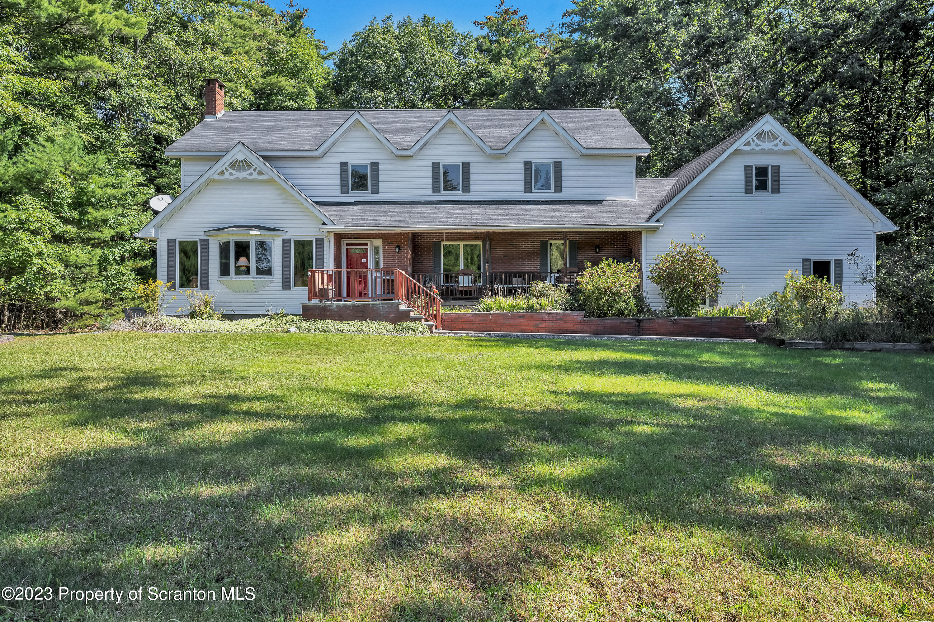 62 Hoadley's Road Hawley, PA 18438 - Photo 1 of 53 Gallery Image 1