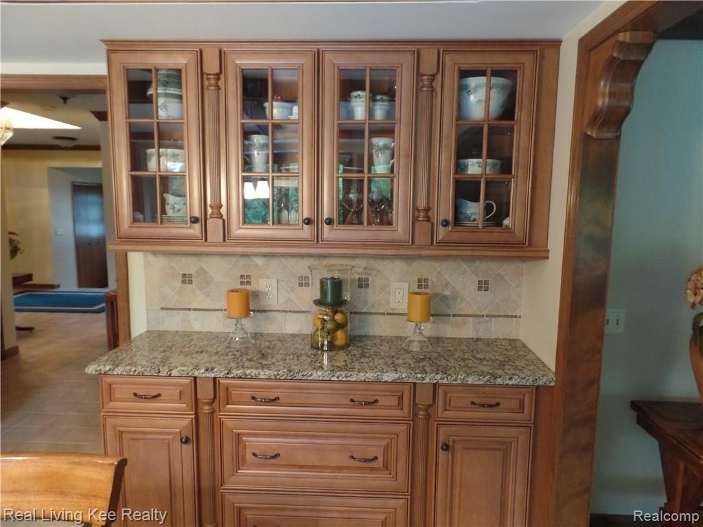 1810 Snowden Circle Rochester Hills, MI 48306 - Photo 19 of 46