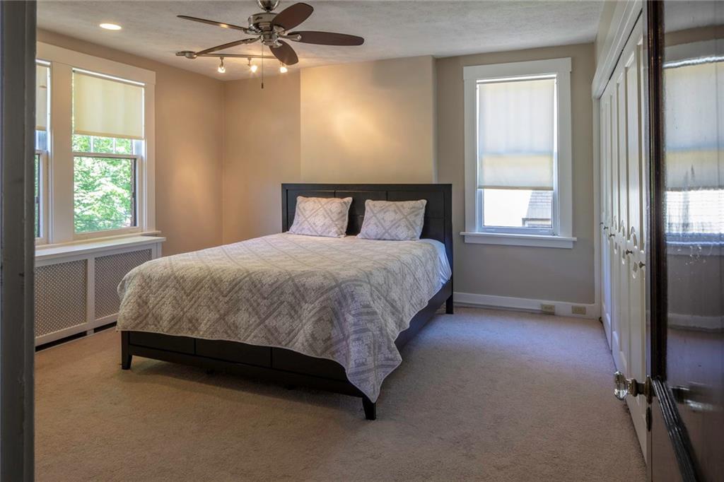 5616 Marlborough Road Pittsburgh, PA 15217 - Photo 14 of 23 Master bedroom...