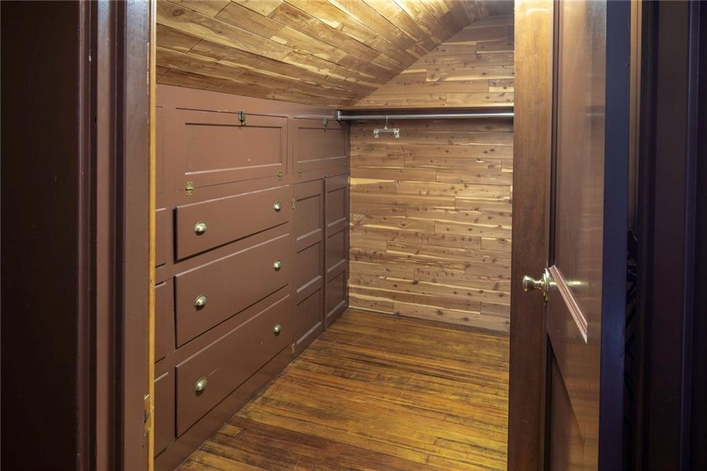 5616 Marlborough Road Pittsburgh, PA 15217 - Photo 19 of 23 Cedar closet...