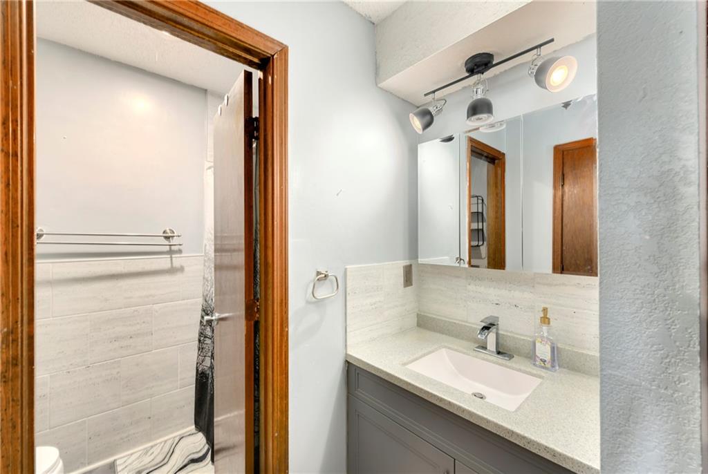 1312 East 123rd Terrace, Unit A Olathe, KS 66061 - Photo 25 of 40