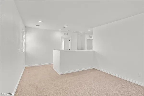 $2,250 | 352 Rosefinch Street, Henderson, NV 89012