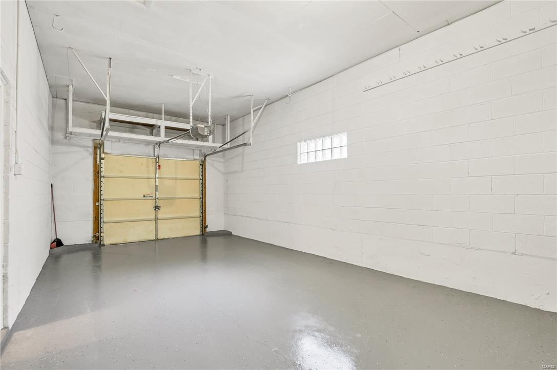 1100 Reavis Barracks Road St. Louis, MO 63125 - Photo 17 of 19 Gallery Image 17