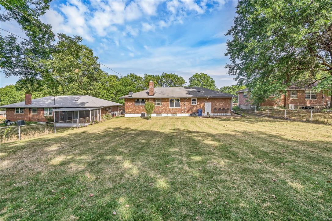 1100 Reavis Barracks Road St. Louis, MO 63125 - Photo 18 of 19 Gallery Image 18