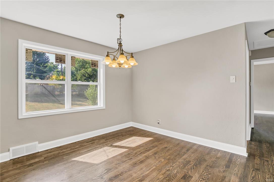 1100 Reavis Barracks Road St. Louis, MO 63125 - Photo 10 of 19 Gallery Image 10