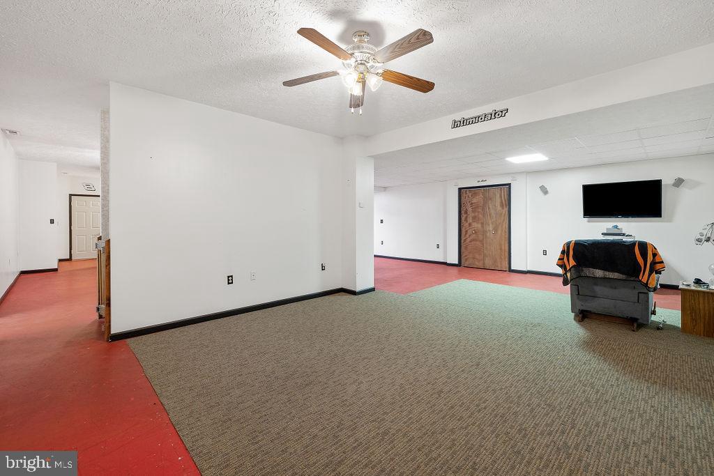 4811 Ridge Road Spotsylvania, VA 22551 - Photo 39 of 96 Gallery Image 39