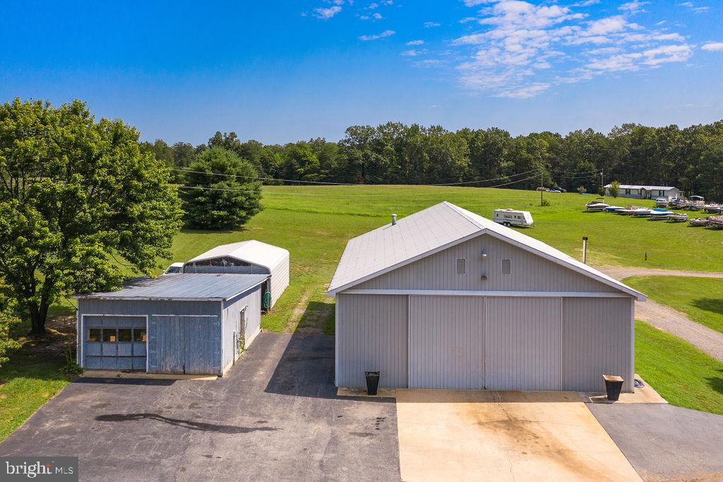4811 Ridge Road Spotsylvania, VA 22551 - Photo 65 of 96 Gallery Image 65