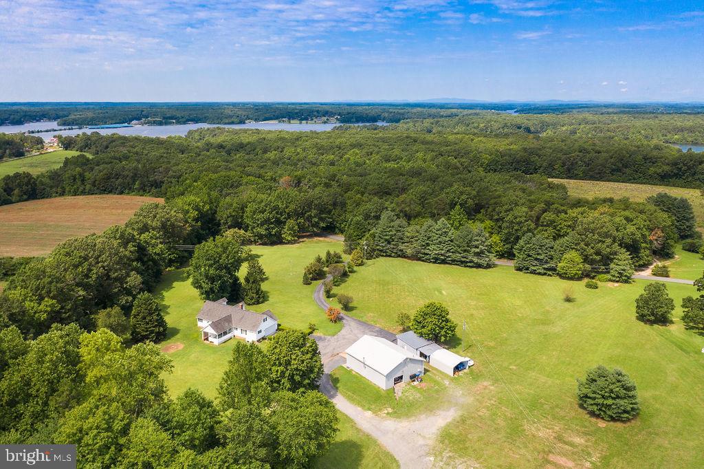 4811 Ridge Road Spotsylvania, VA 22551 - Photo 69 of 96 Gallery Image 69