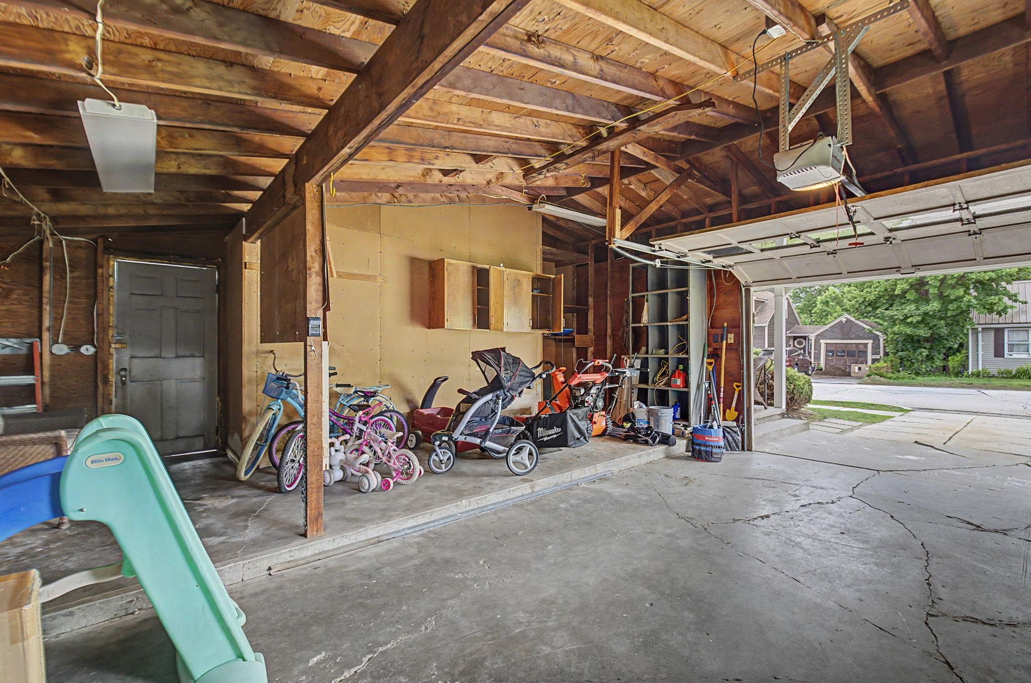 171 Kenney Street Manchester, NH 03103 - Photo 60 of 60