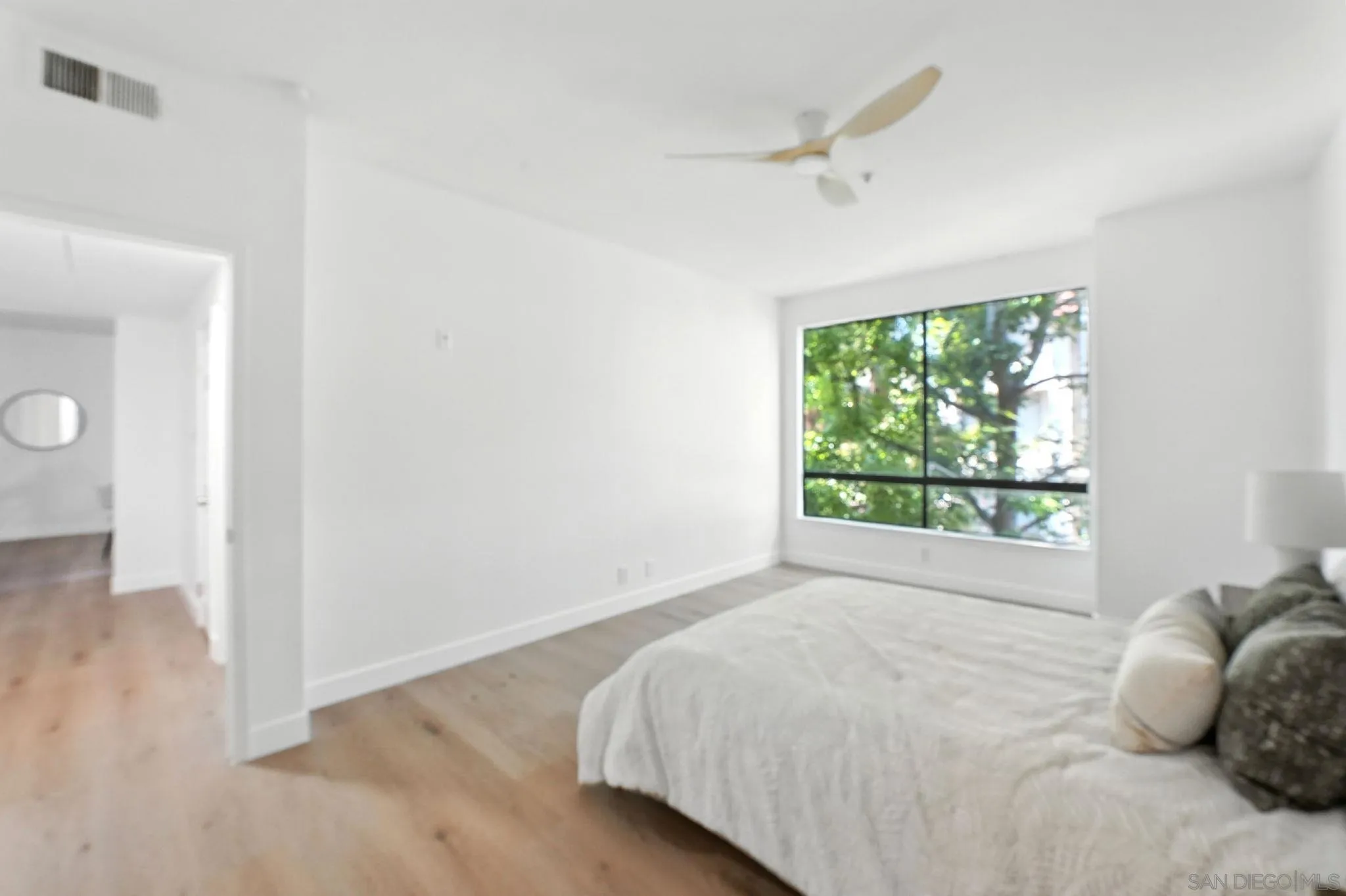 5875 Friars Road, Unit 4307 San Diego, CA 92110 - Photo 9 of 20 Gallery Image 9