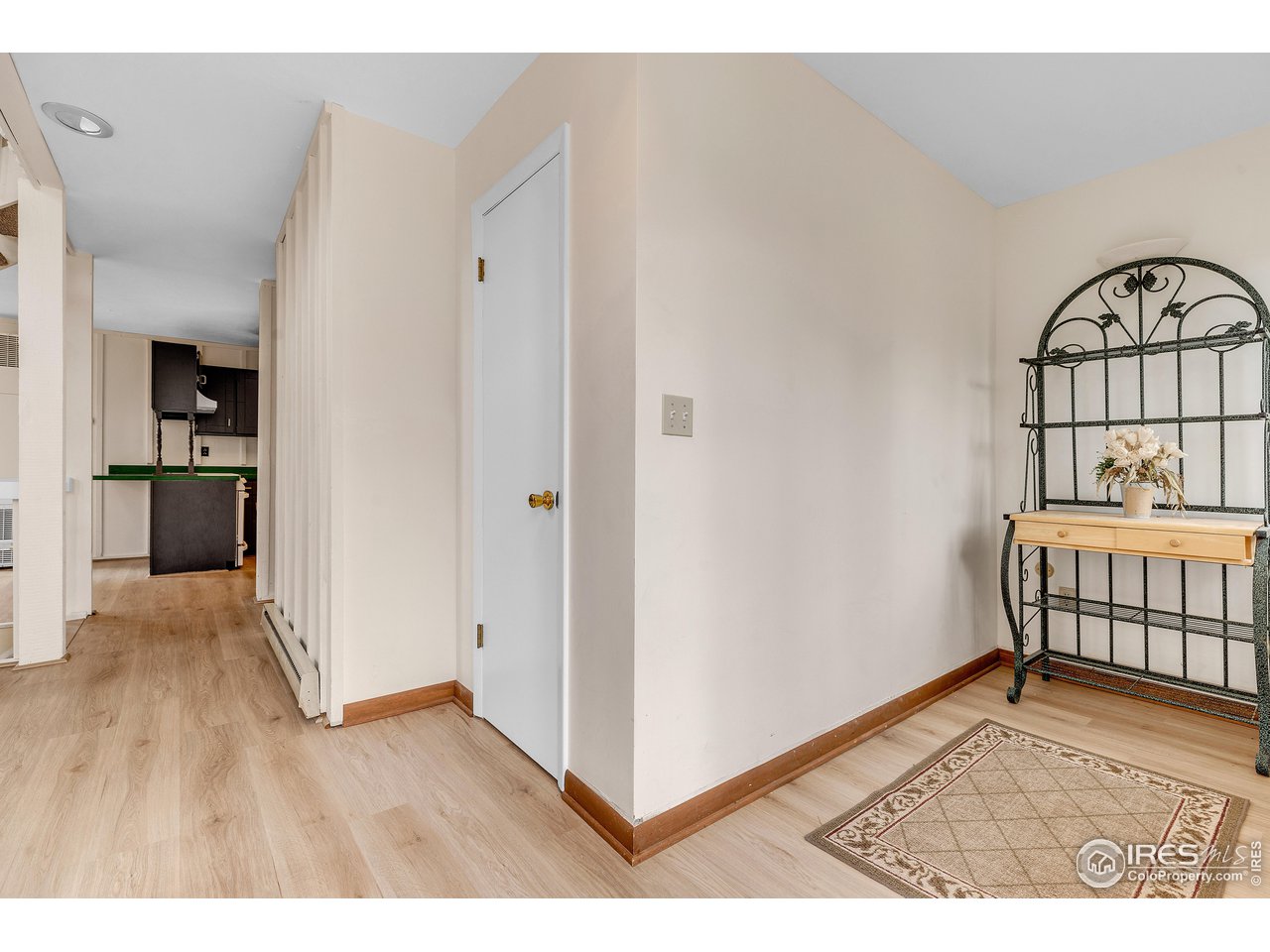 287 Brook Circle Boulder, CO 80302 - Photo 24 of 36 a view of a livingroom with wooden floor