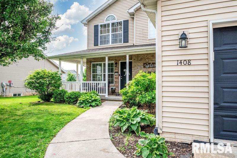 1408 West Cloverdale Road Chillicothe, IL 61523 - Photo 2 of 32