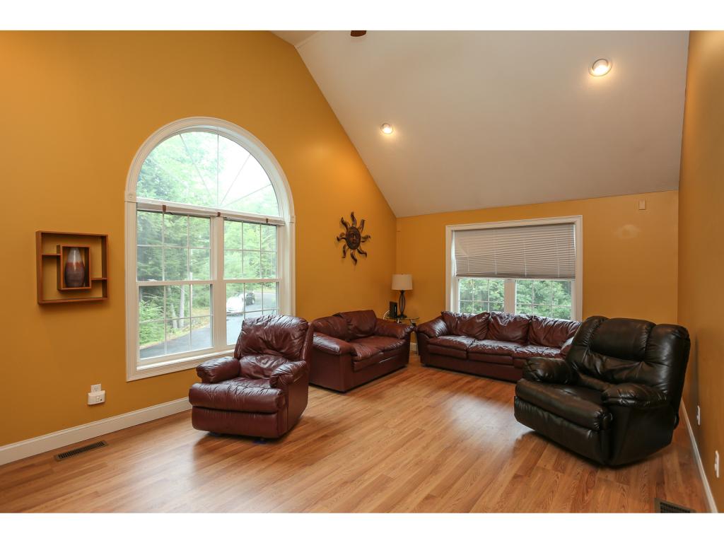 95 Locust Hill Road Goffstown, NH 03045 - Photo 15 of 34 Gallery Image 15