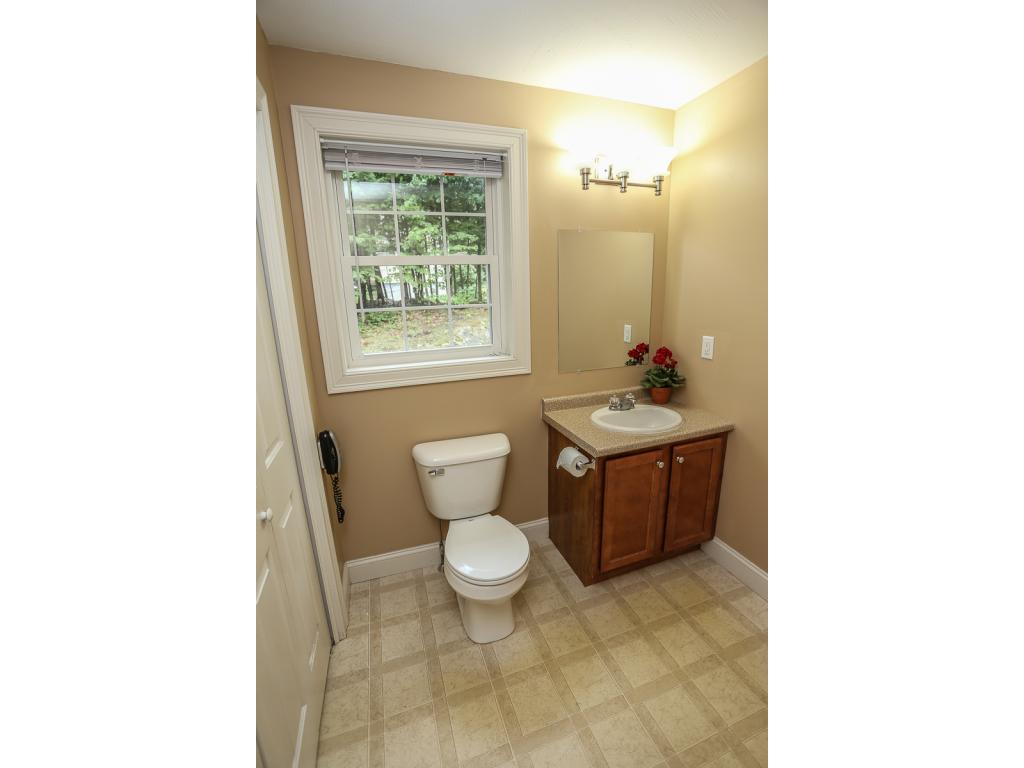 95 Locust Hill Road Goffstown, NH 03045 - Photo 22 of 34 Gallery Image 22