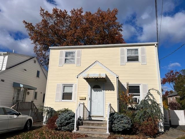 a house view with a outdoor space