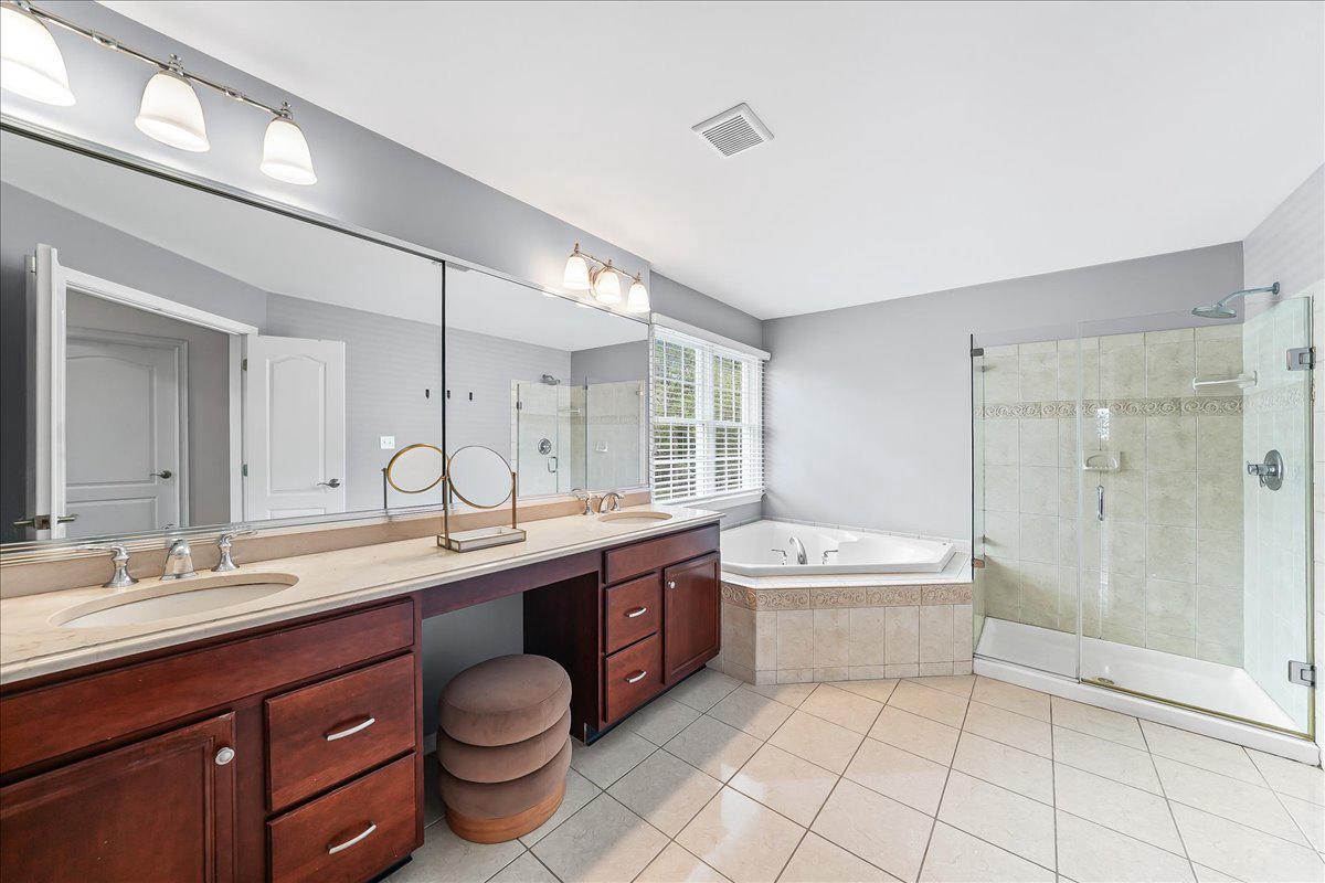 509 Radek Court West Chester, PA 19382 - Photo 25 of 46 Primary Bath with soaking tub
