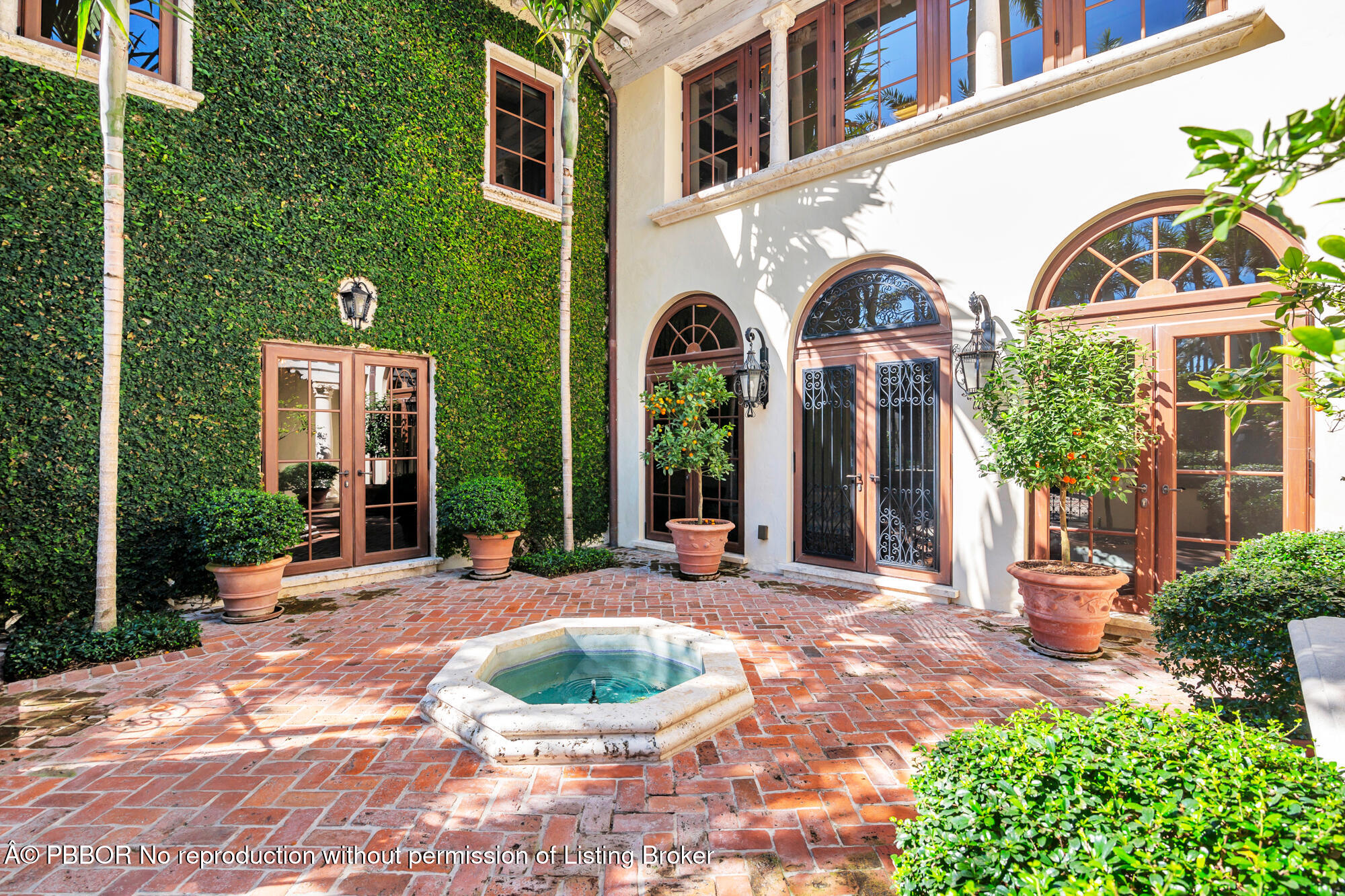 237 El Bravo Way Palm Beach, FL 33480 - Photo 4 of 41