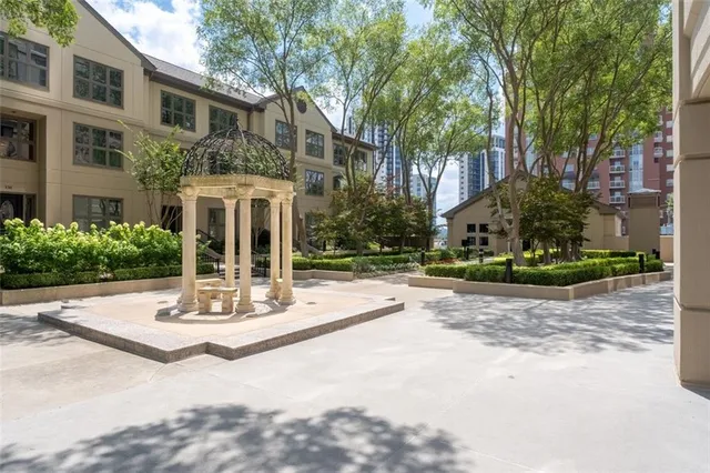 a view of a house with entertaining space