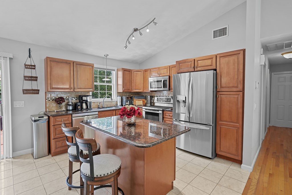 3 Valley Drive Johnston, RI 02919 - Photo 18 of 36