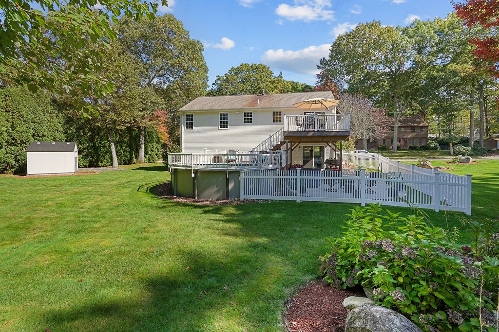 3 Valley Drive Johnston, RI 02919 - Photo 8 of 36