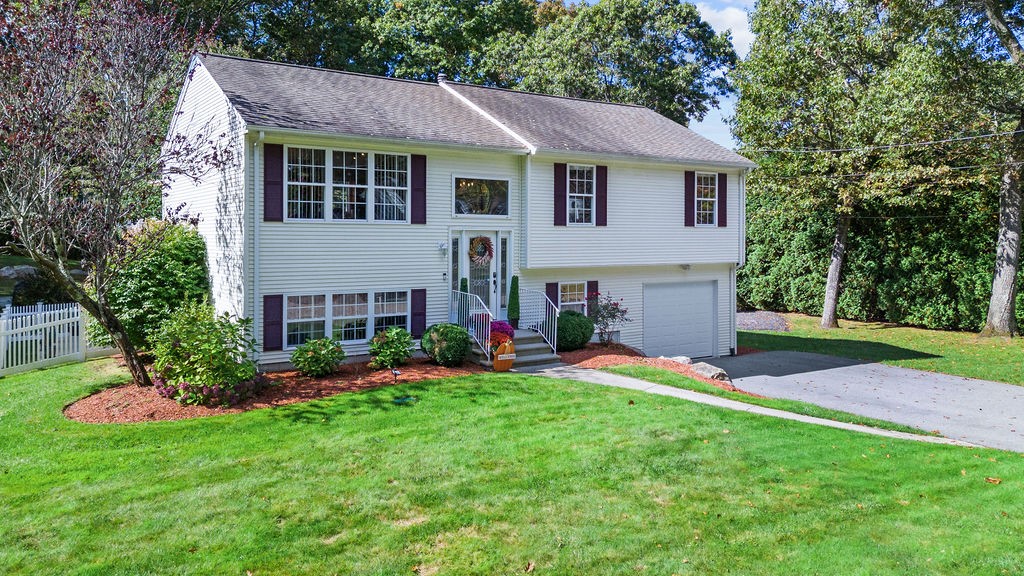 3 Valley Drive Johnston, RI 02919 - Photo 10 of 36