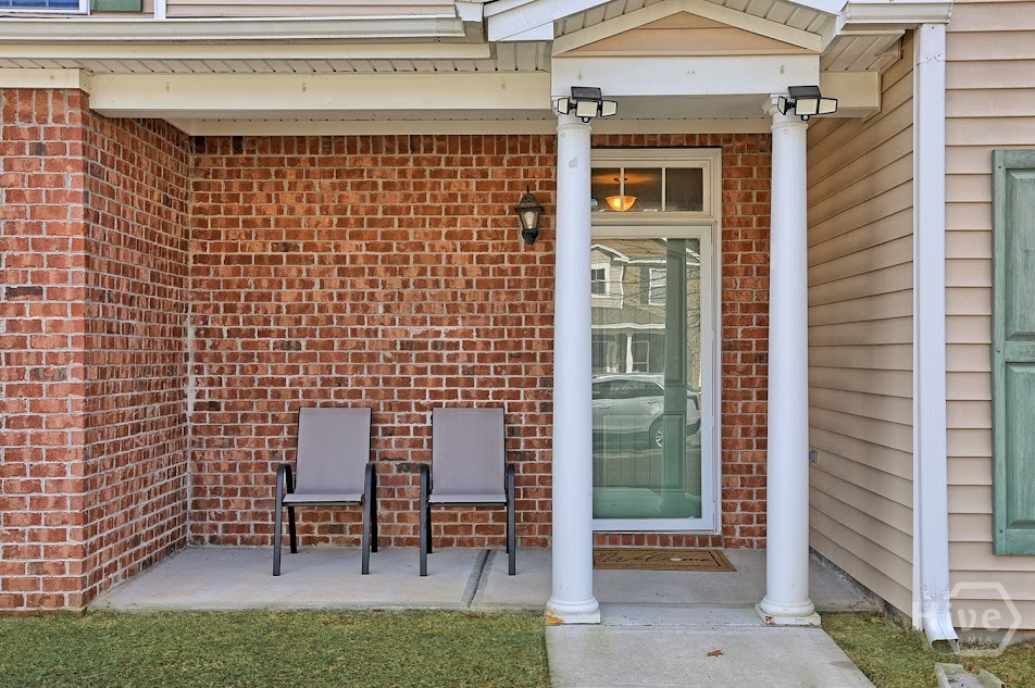 110 Spoonbill Circle Savannah, GA 31405 - Photo 4 of 49