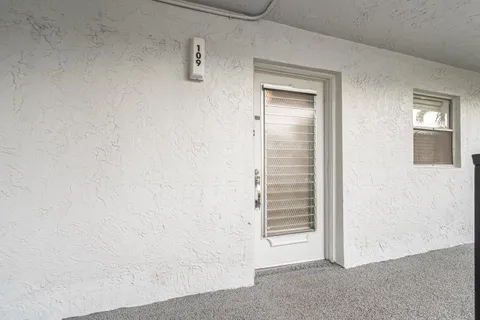 $169,900 | 3090 Holiday Springs Boulevard, Unit 109, Margate, FL 33063