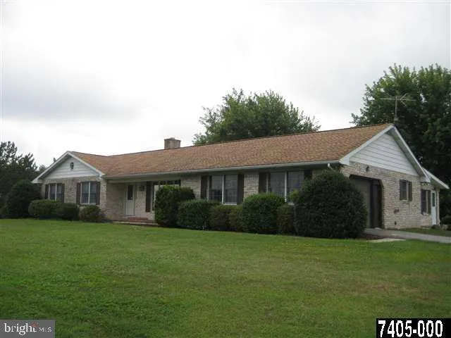 $449,000 | 412 Marsteller Road, New Park, PA 17352