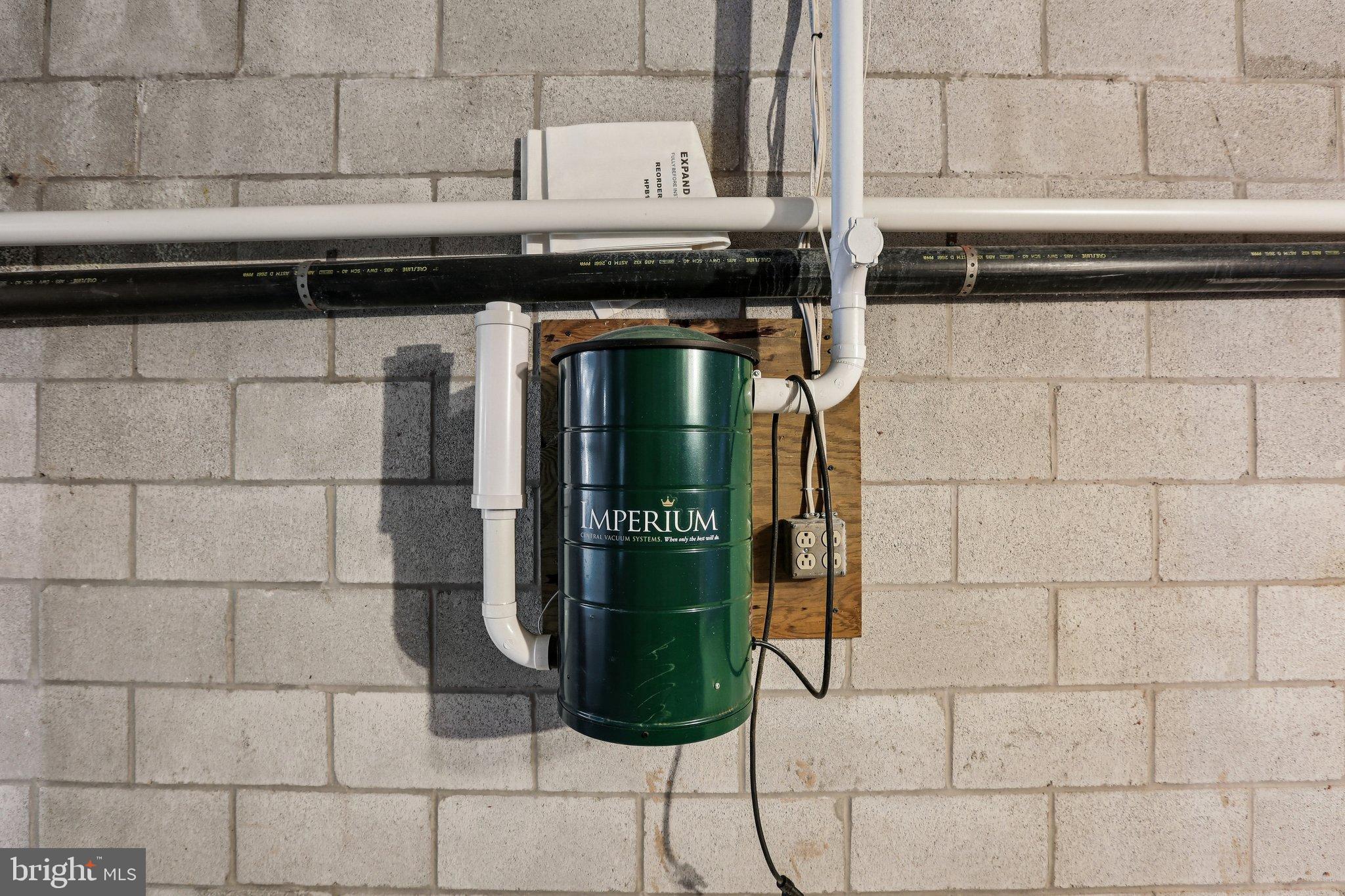 412 Marsteller Road New Park, PA 17352 - Photo 42 of 47 Central vacuum system