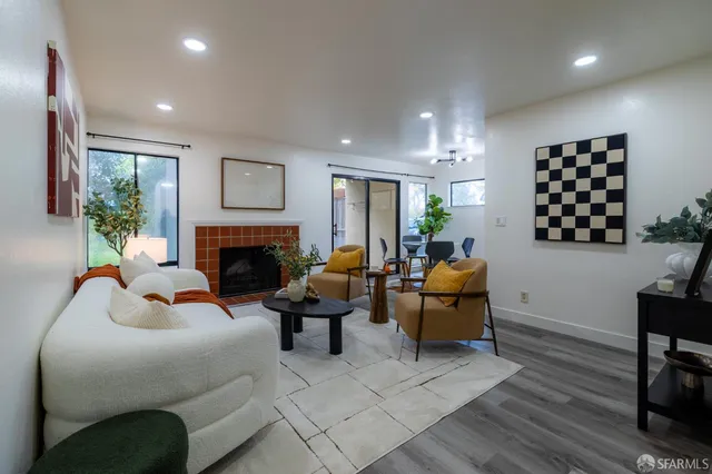 $799,000 | 910 Beach Park Boulevard, Unit 97, Foster City, CA 94404