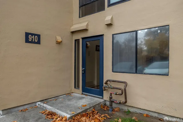 $799,000 | 910 Beach Park Boulevard, Unit 97, Foster City, CA 94404