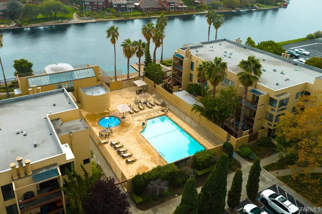 $799,000 | 910 Beach Park Boulevard, Unit 97, Foster City, CA 94404