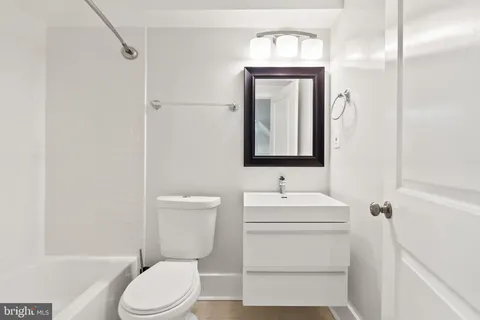 $875,000 | 113 Hamilton Street Northwest, Washington, DC 20011