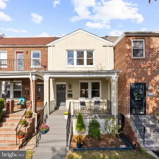 $875,000 | 113 Hamilton Street Northwest, Washington, DC 20011