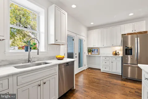 $875,000 | 113 Hamilton Street Northwest, Washington, DC 20011