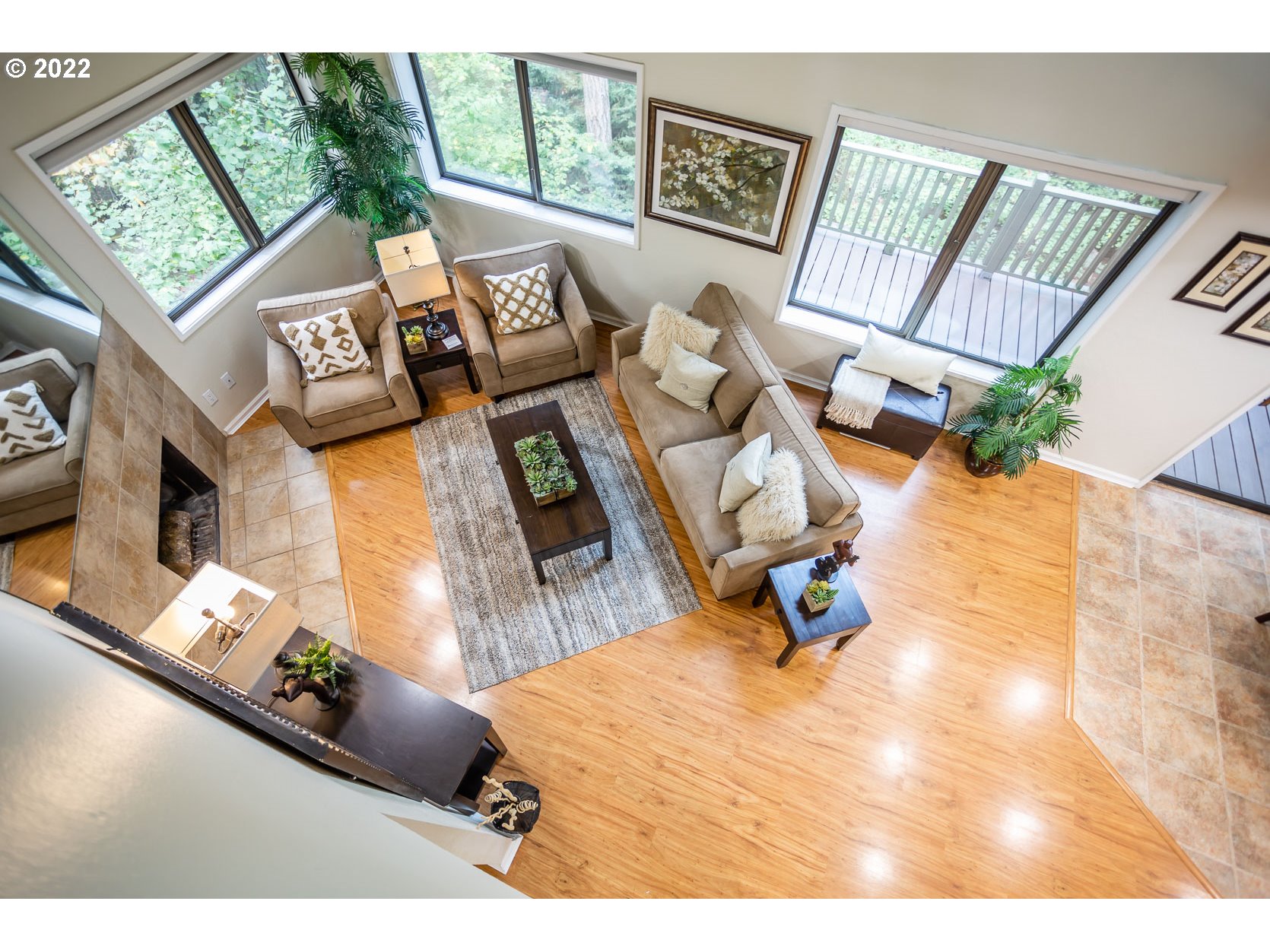 2017 Kimberly Drive Eugene, OR 97405 - Photo 14 of 32 a living room with furniture and a floor to ceiling window