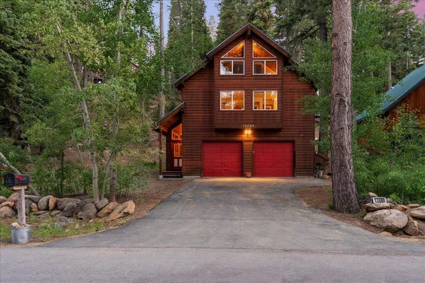 $999,000 | 12480 Rainbow Drive, Truckee, CA 96161