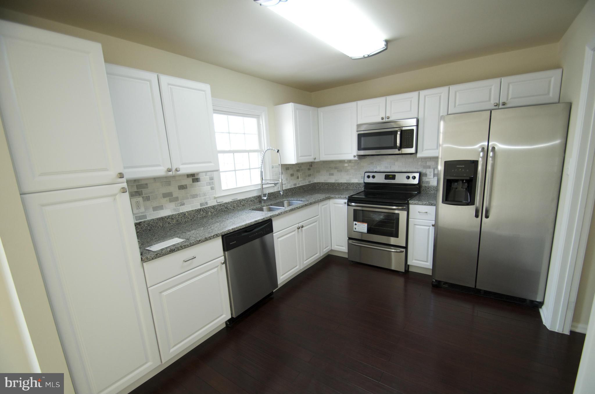7937 Pebble Brook Court Springfield, VA 22153 - Photo 5 of 23 Kitchen