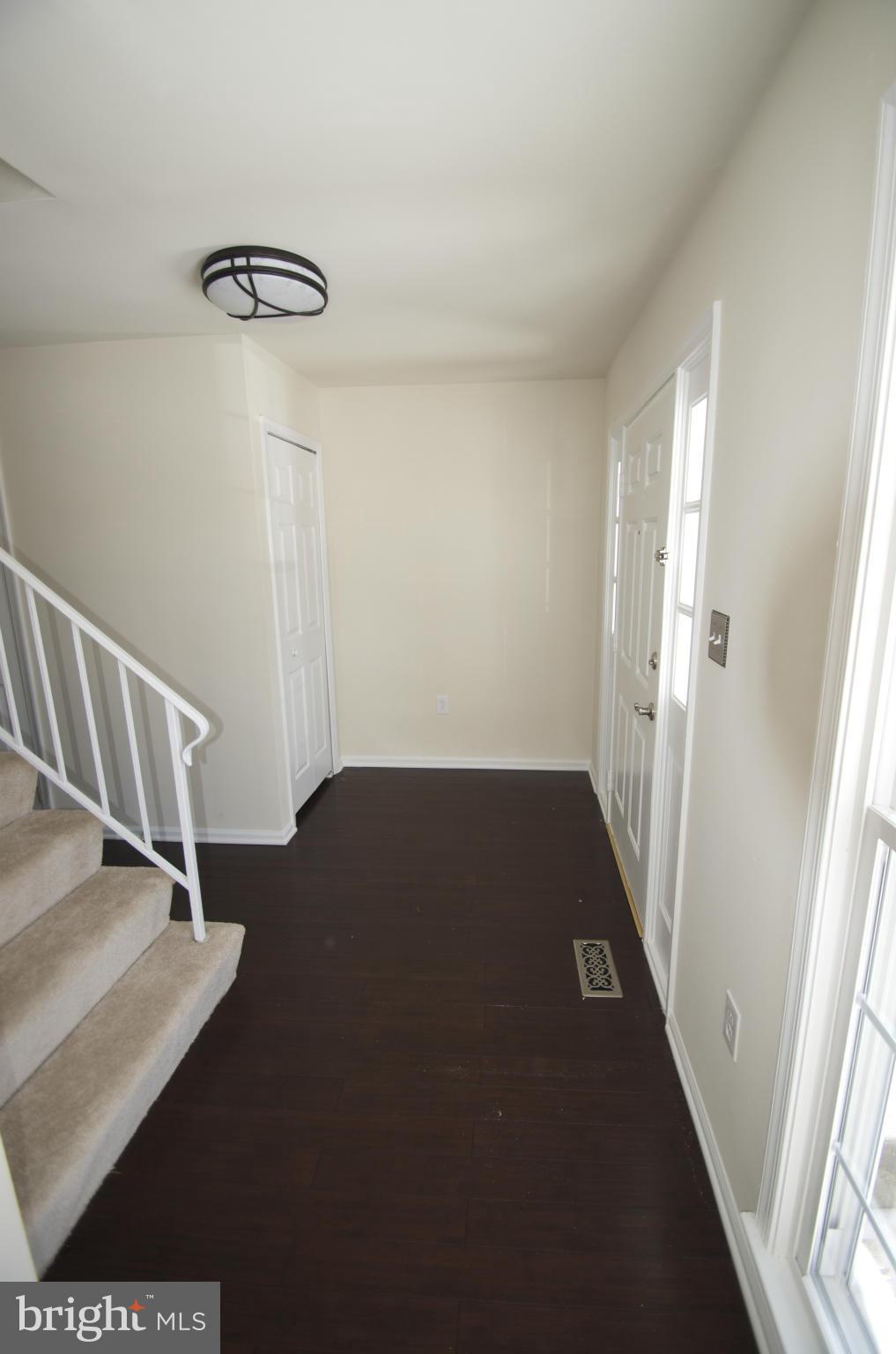 7937 Pebble Brook Court Springfield, VA 22153 - Photo 9 of 23 Interior (General)