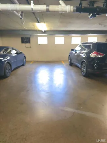 $145,900 | 8631 Old Bonhomme Road, Unit 3E, St. Louis, MO 63132