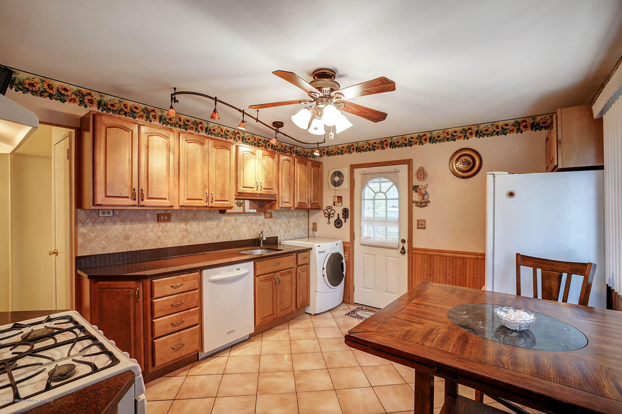 30 Weldon Road Edison, NJ 08817 - Photo 10 of 20 IMG_8433_4_5_fused