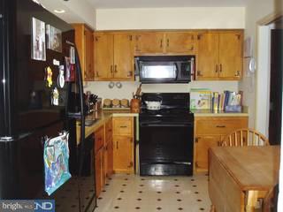 408 Sheffield Road Cherry Hill, NJ 08034 - Photo 4 of 6