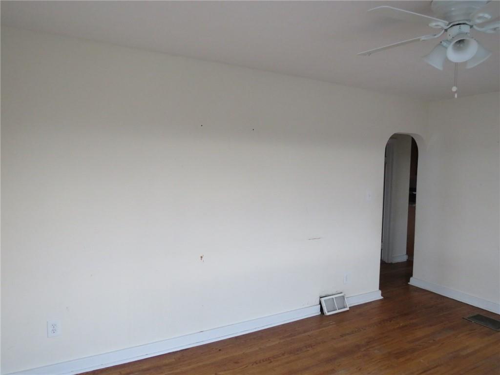 347 Clark Street Washington, PA 15301 - Photo 14 of 33 a view of an empty room