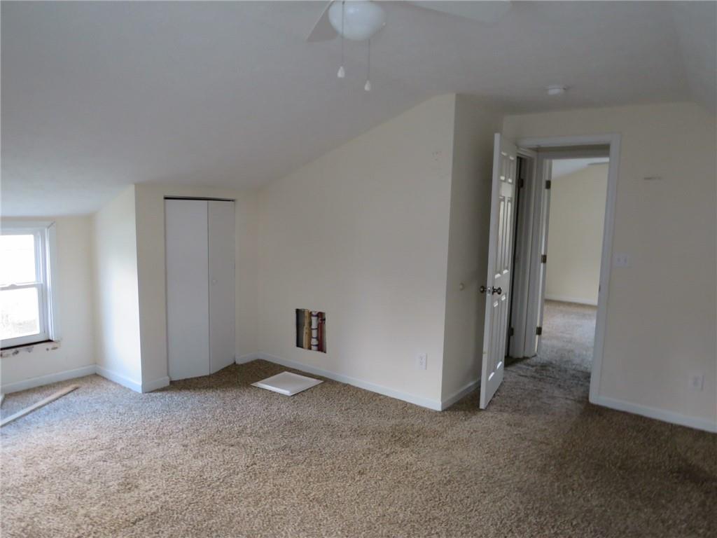 347 Clark Street Washington, PA 15301 - Photo 21 of 33 an empty room with windows