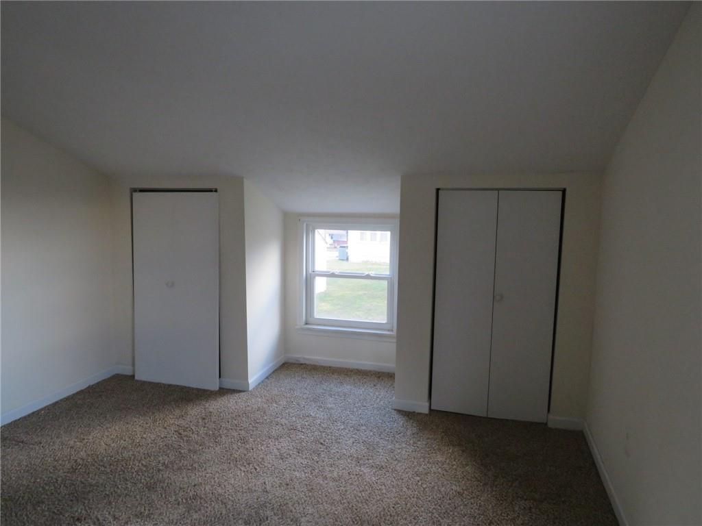 347 Clark Street Washington, PA 15301 - Photo 27 of 33 an empty room with windows