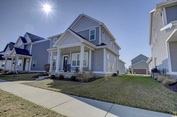 $569,900 | 4869 Arugula Road, Fitchburg, WI 53711