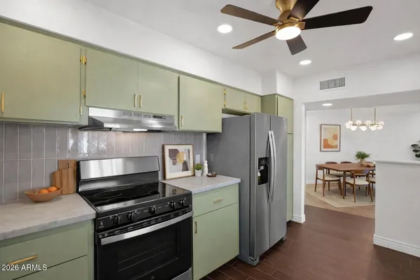 $2,900 | 3655 North 5th Avenue, Unit 212, Phoenix, AZ 85013