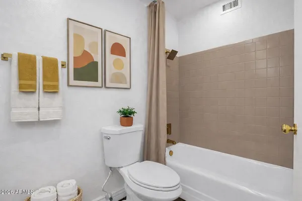 $2,900 | 3655 North 5th Avenue, Unit 212, Phoenix, AZ 85013