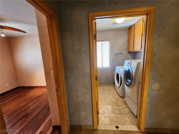 $2,900 | 328 Palisades Drive, Henderson, NV 89014